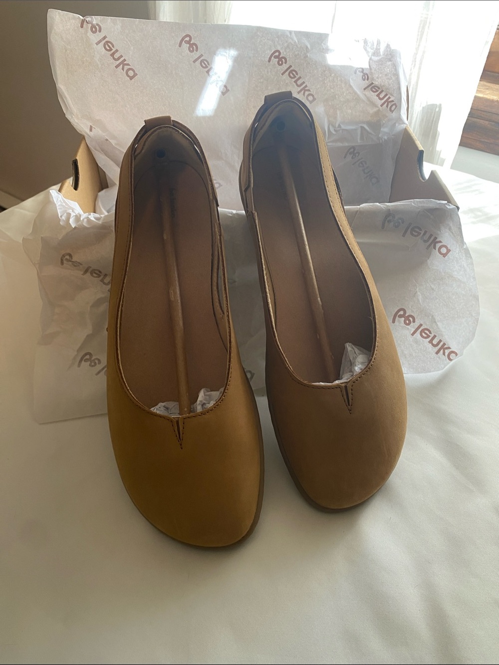 Be Lenka women's Bellissima 2.0 toffee brown ballet flats size 40EU